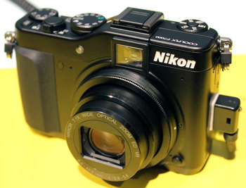 Nikon P7000
