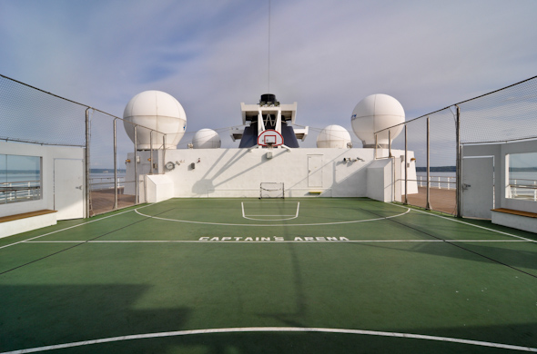 basketball court overview