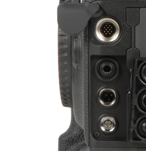 http://content.reviewed.com/products/13480/specs/6174/CANON_1D-X_PORTS2.jpg