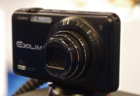 Casio  Exilim EX-ZR15