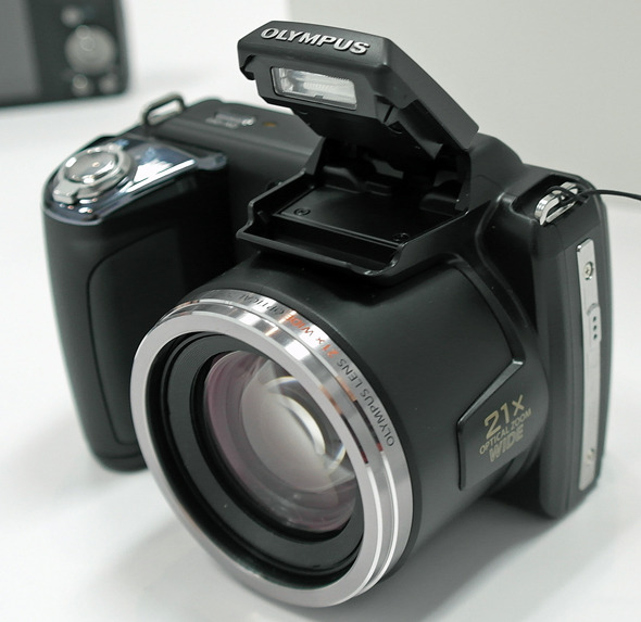 Olympus SP-620UZ