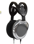 Koss UR40