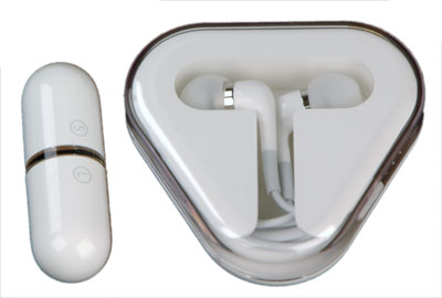 Apple  Headphones   on Apple In Ear Headphones With Remote And Mic Review   In Ear