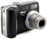 Nikon Coolpix 7900
