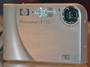 HP Photosmart R725